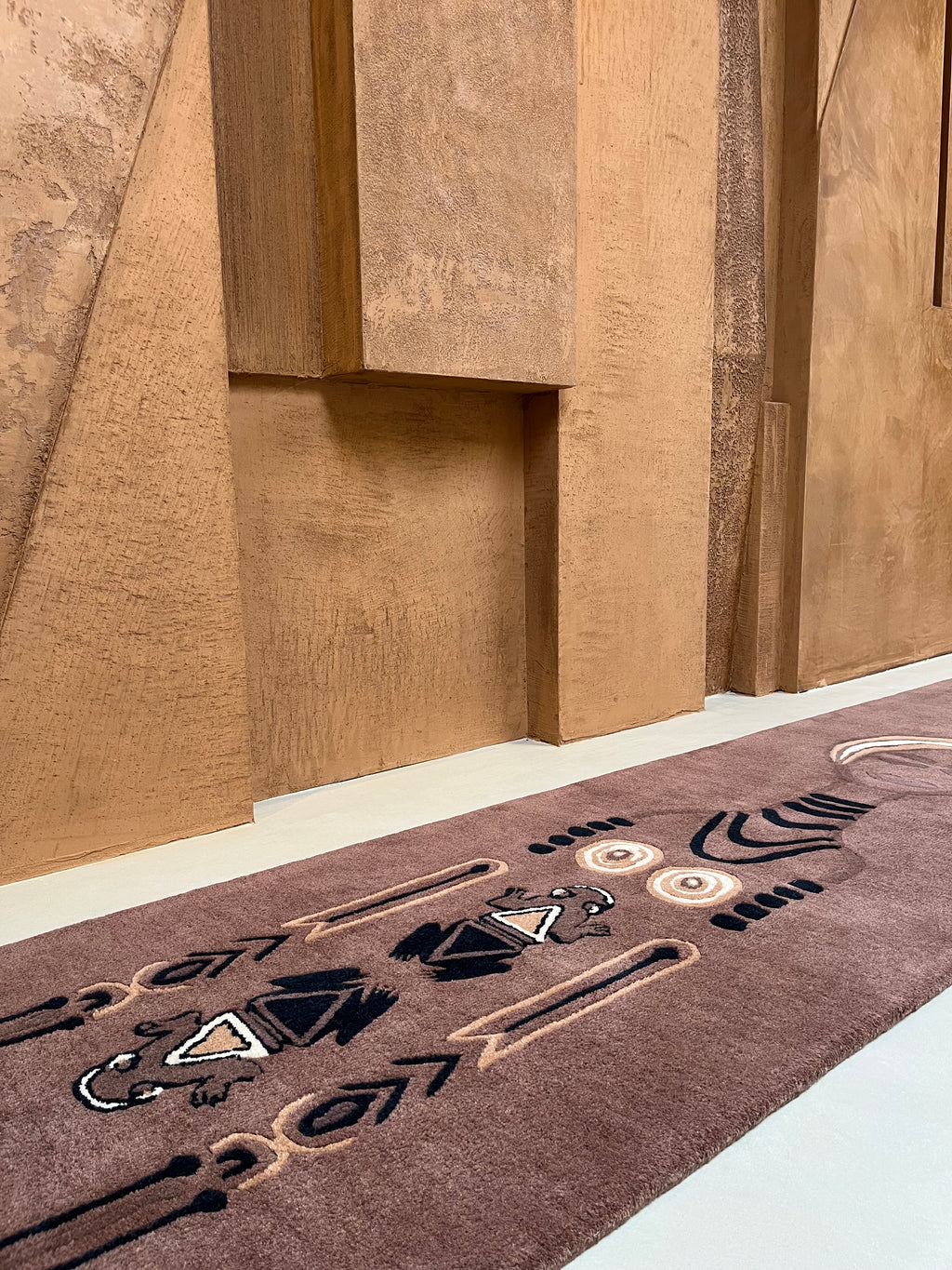 Handtufted Guardian frog runner 70x300cm Brown