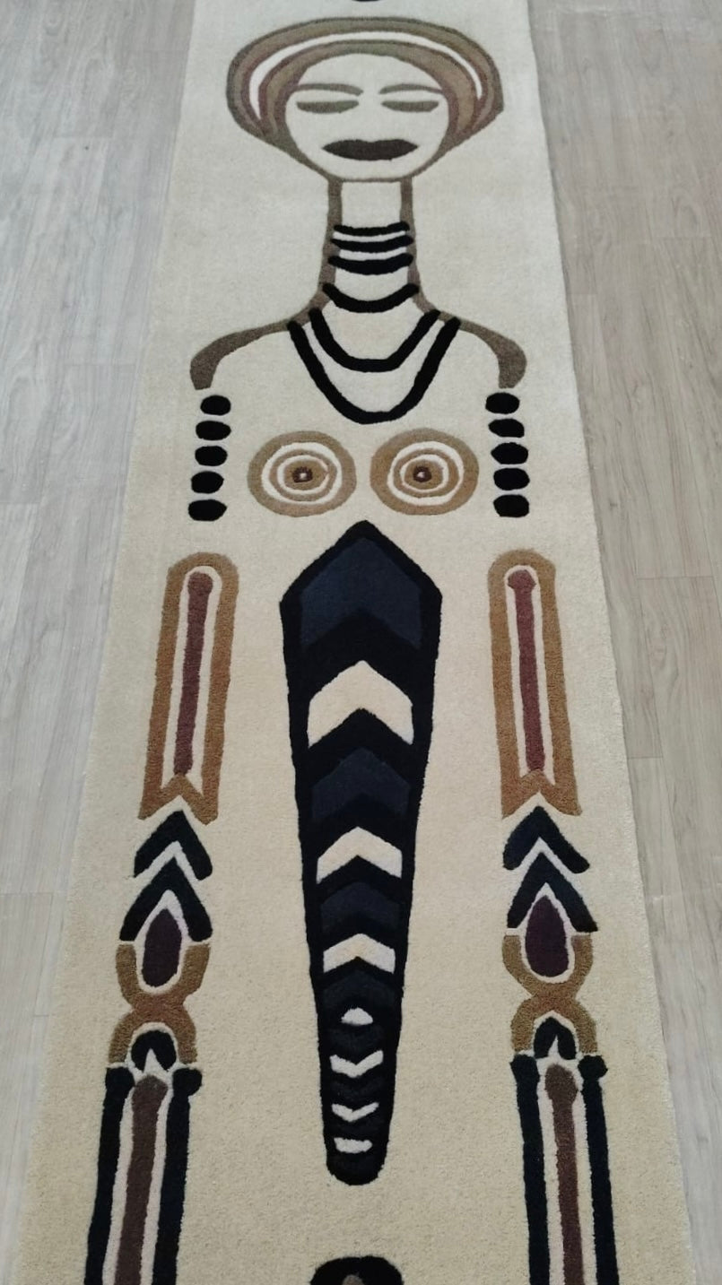 Handtufted wool female guardian runner, 60x650cm