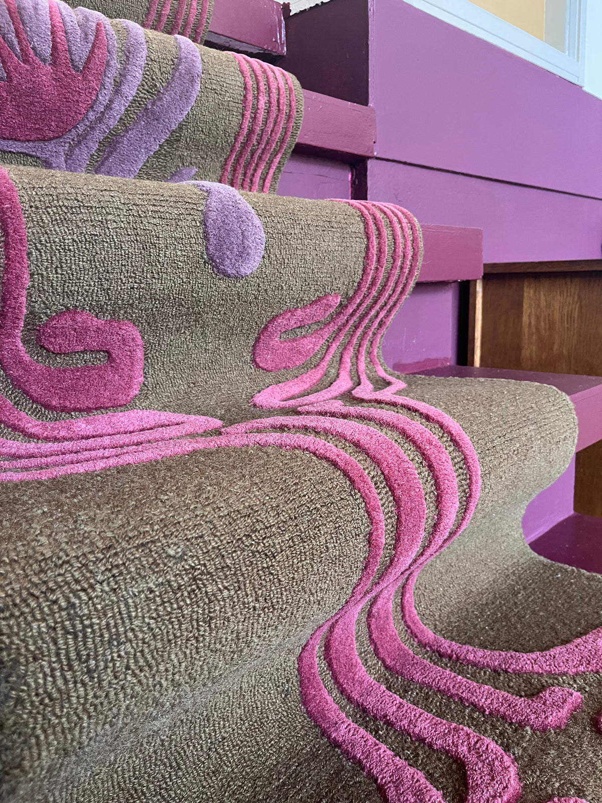 Olive green handtufted stairrunner 60x700cm