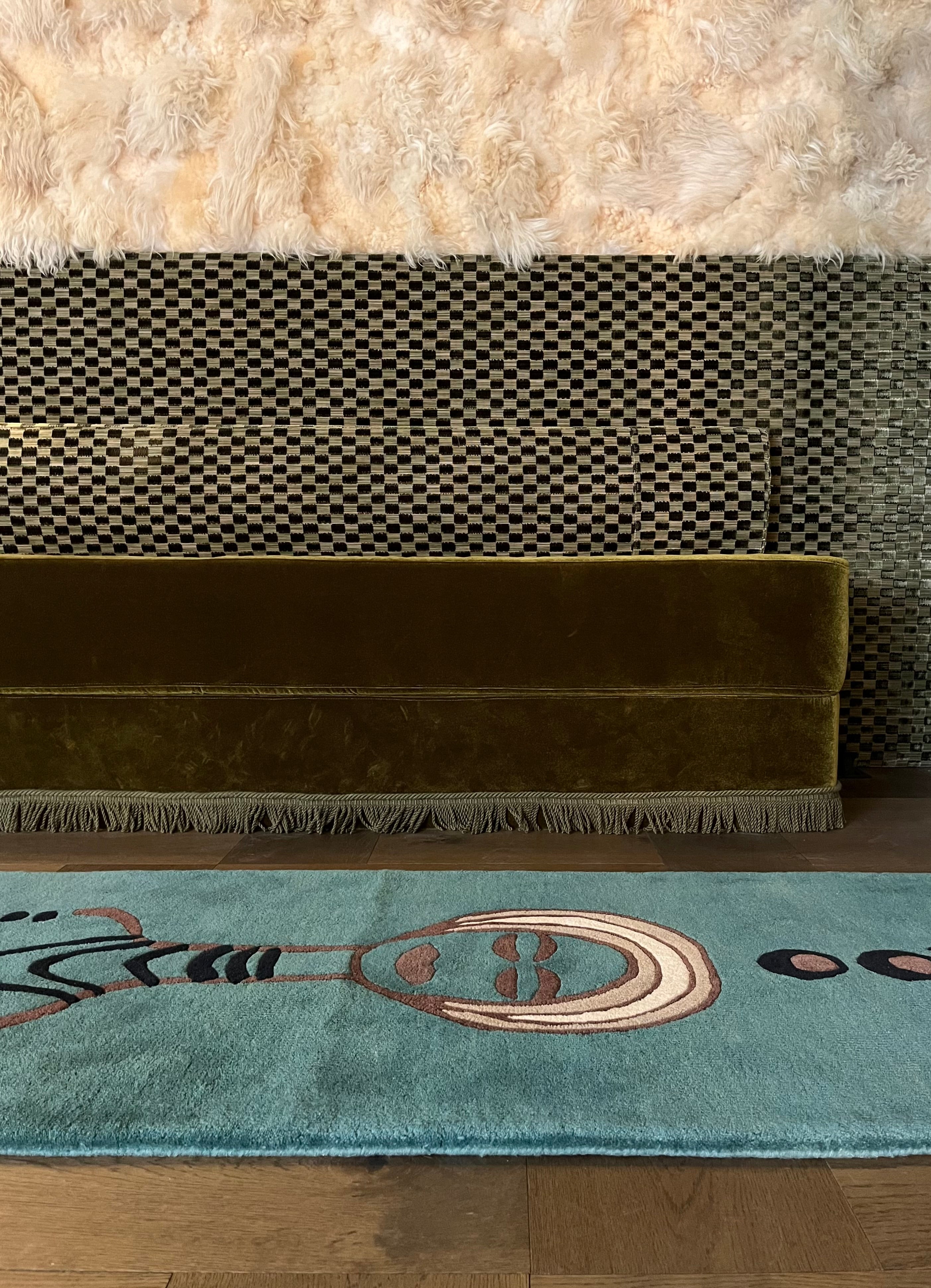 Handtufted Guardian frog runner 70x300cm vintage petrol blue green